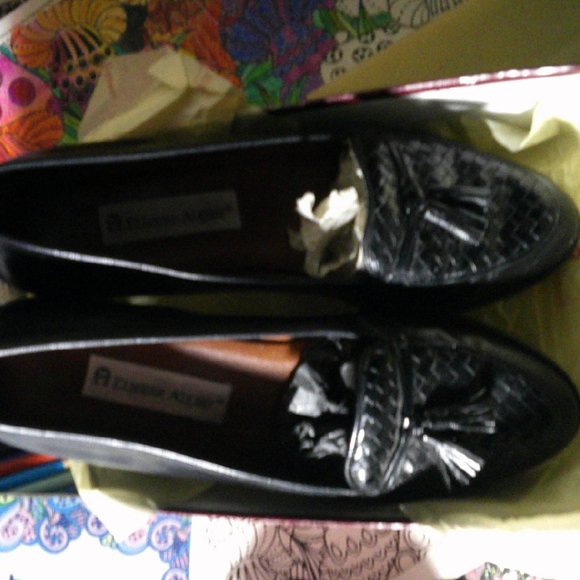 Etienne Aigner - Picture 2 of 4